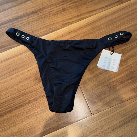 NWT ALT SWIMWEAR YAS bottom - Picture 12 of 14